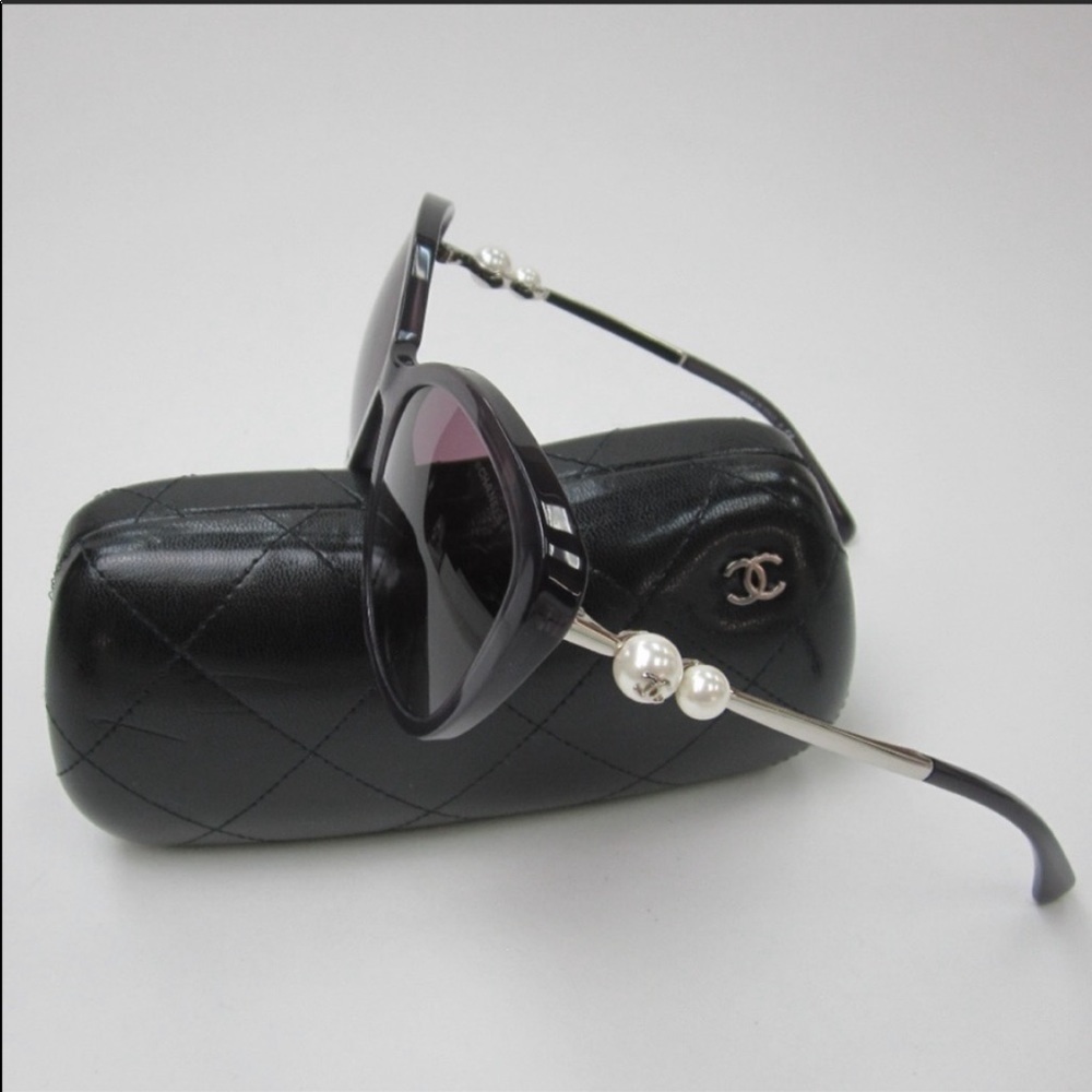 CHANEL Sunglasses